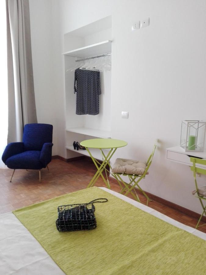 Domus Crescenzio - Guest House Рим Екстер'єр фото